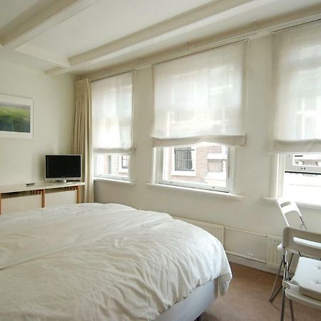B&B Jordaan Corner Amesterdão Quarto foto